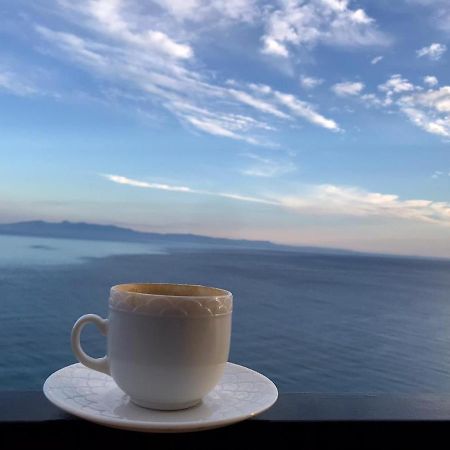 Odhisea Hotel Restaurant كيبارو المظهر الخارجي الصورة