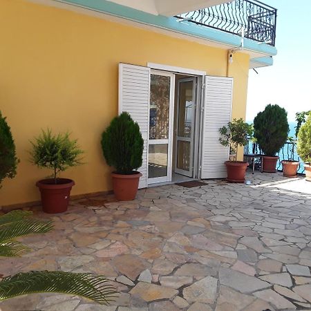 Odhisea Hotel Restaurant كيبارو المظهر الخارجي الصورة
