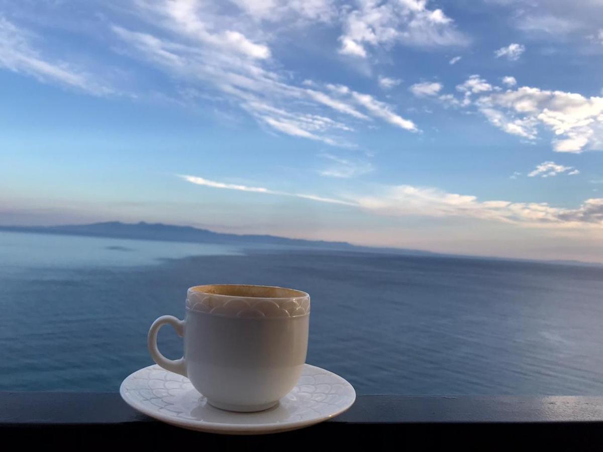 Odhisea Hotel Restaurant كيبارو المظهر الخارجي الصورة