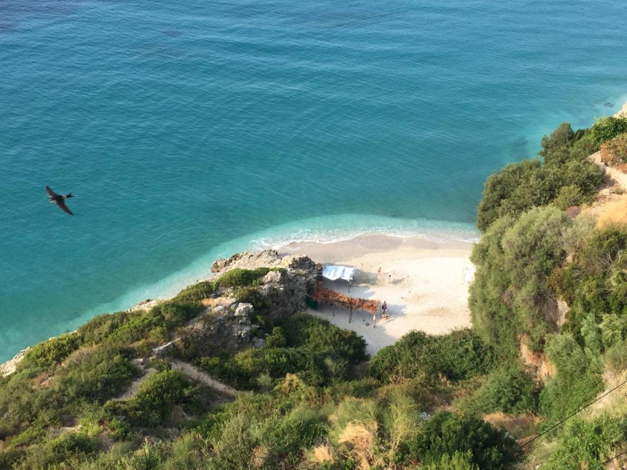 Odhisea Hotel Restaurant كيبارو المظهر الخارجي الصورة