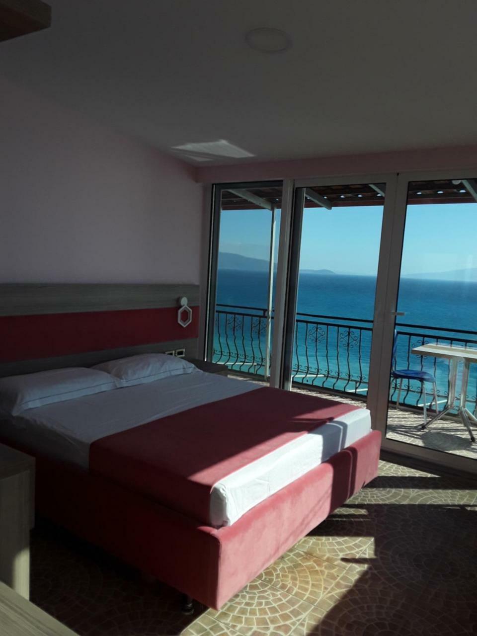 Odhisea Hotel Restaurant كيبارو المظهر الخارجي الصورة
