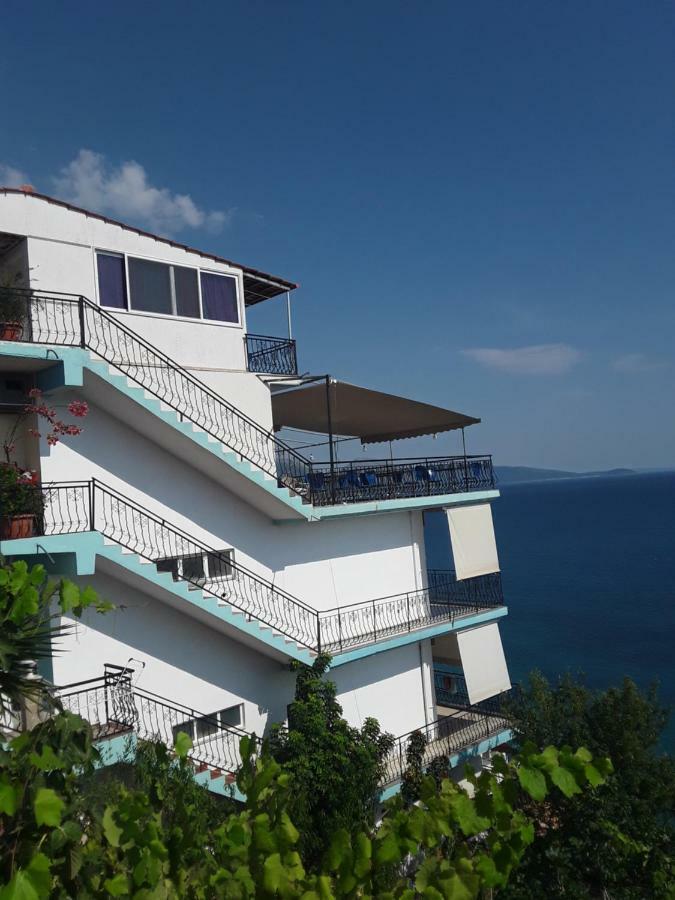 Odhisea Hotel Restaurant كيبارو المظهر الخارجي الصورة