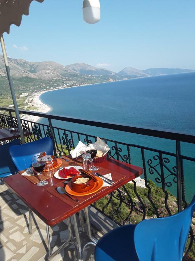 Odhisea Hotel Restaurant كيبارو المظهر الخارجي الصورة