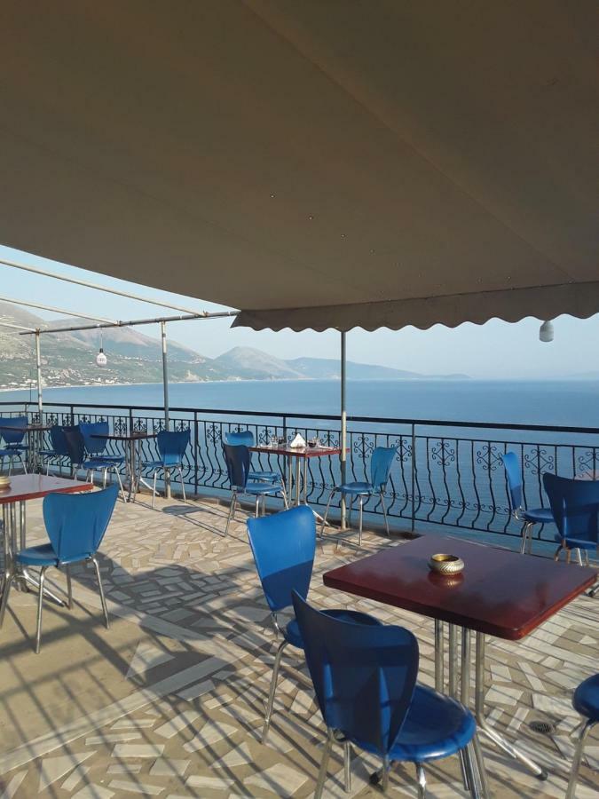 Odhisea Hotel Restaurant كيبارو المظهر الخارجي الصورة